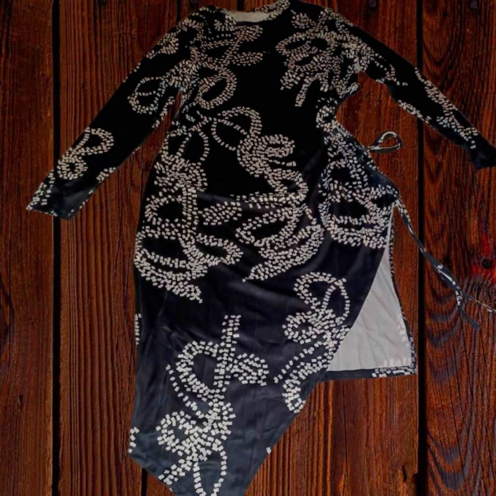 All Over Print slit  thigh bodycon  dress